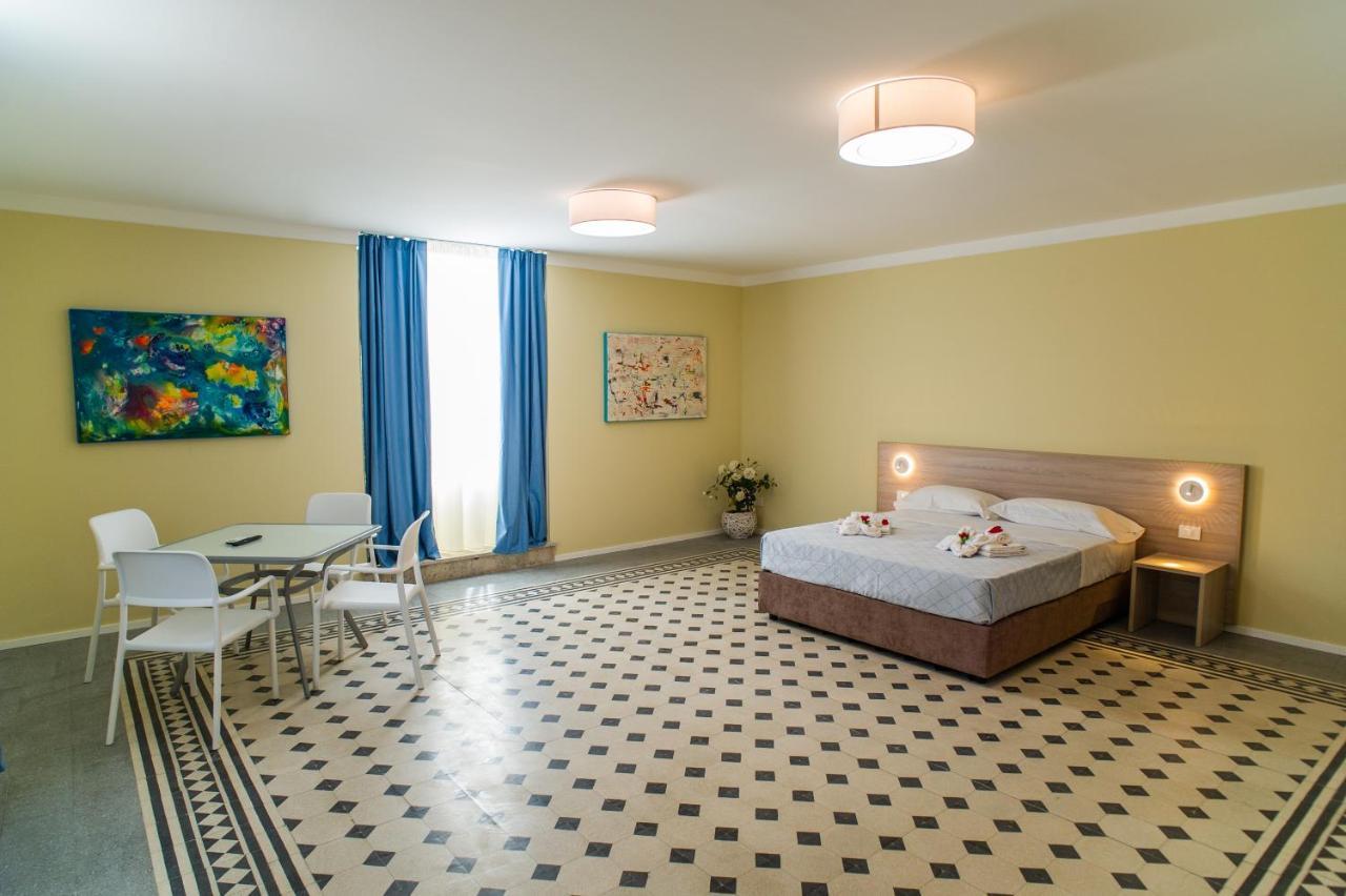 Historico Loft & Rooms Palazzo Adragna XIX 特拉帕尼 外观 照片